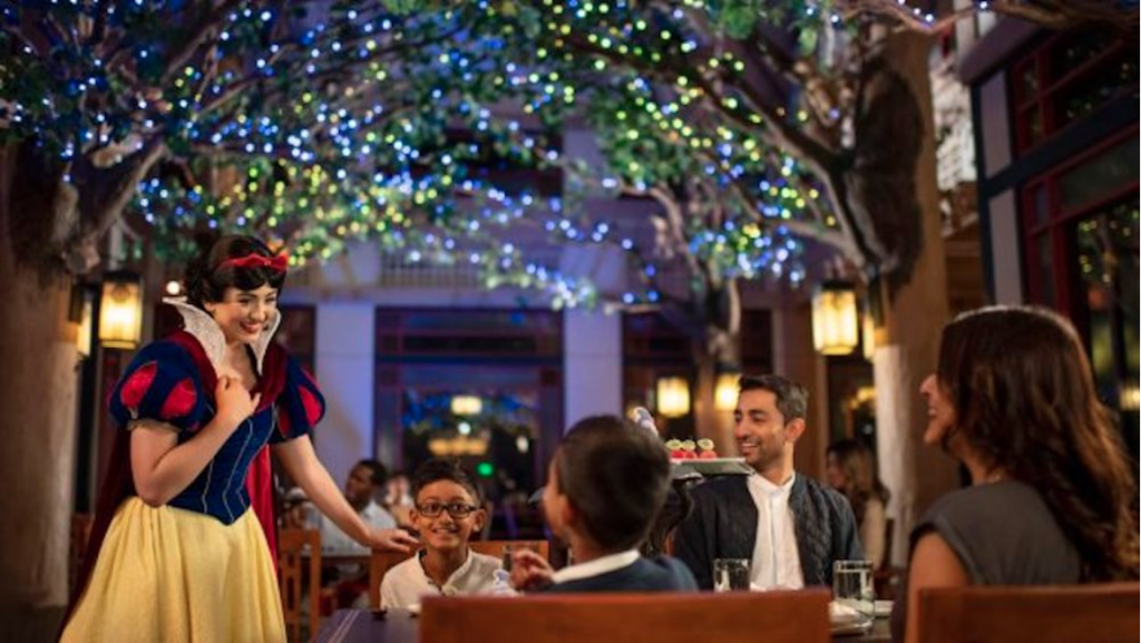 Storybook Dining no Artist Point Já Disponível!